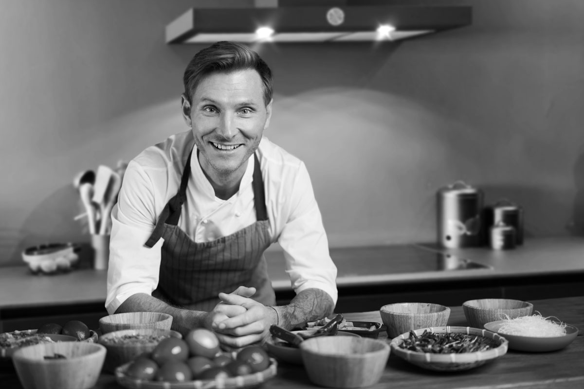 puls-cook-smiling-chef