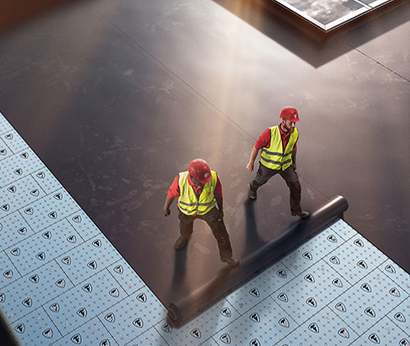 Comment poser la membrane d’étanchéité EPDM sur une toiture ?